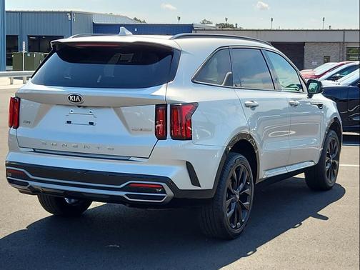 2021 Kia Sorento SX