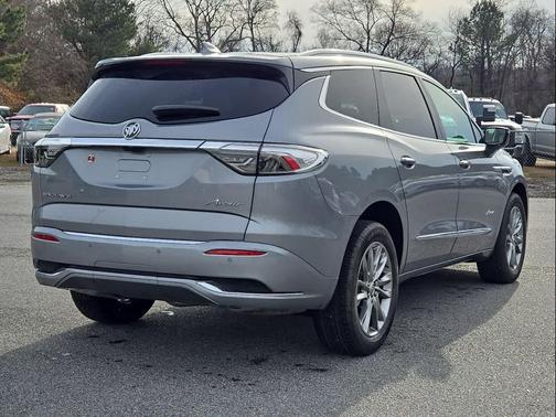 2024 Buick Enclave Avenir FWD