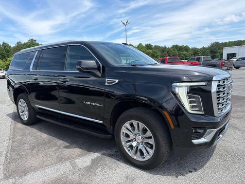 Onyx Black 2025 GMC Yukon XL Denali