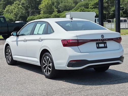 Pure White 2025 Volkswagen Jetta 1.5T S