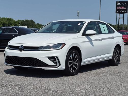 Pure White 2025 Volkswagen Jetta 1.5T S