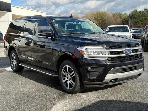 2022 Ford Expedition Max XLT