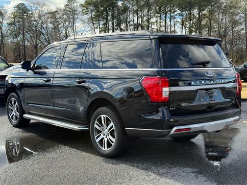 2022 Ford Expedition Max XLT