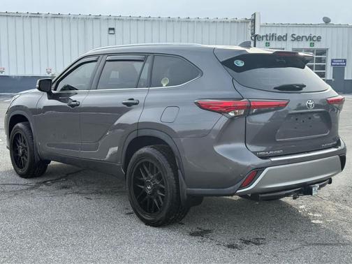 2021 Toyota Highlander Platinum