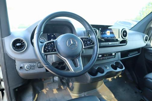 2024 Mercedes-Benz Sprinter 2500 High Roof