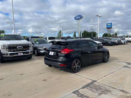 2016 Ford Focus ST Base
