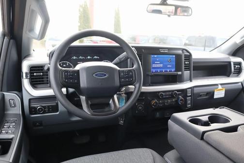 2025 Ford F-250 XL