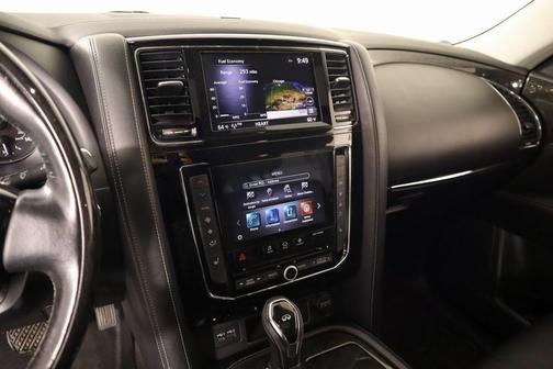 2021 INFINITI QX80 Luxe