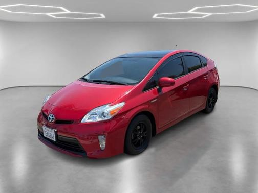 Barcelona Red Metallic 2014 Toyota Prius 5dr HB Three (Natl) Hatchback