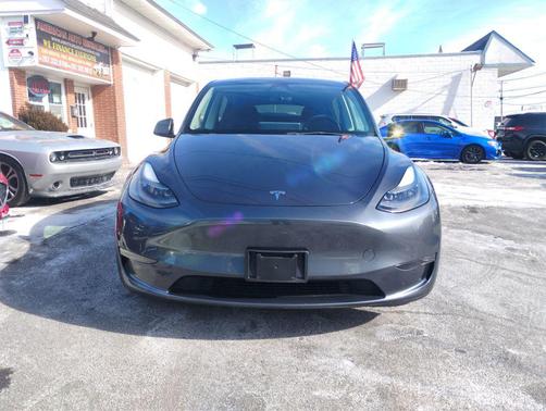 2023 Tesla Model Y Long Range Dual Motor All-Wheel Drive