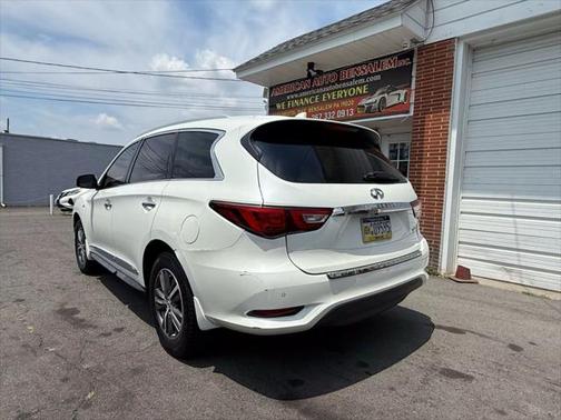 2016 INFINITI QX60 Base