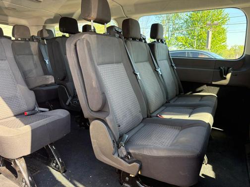 Oxford White 2023 Ford Transit-350 XLT