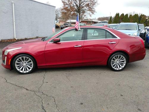 2016 Cadillac CTS 2.0 Luxury Collection Sedan 4D