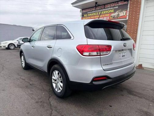 2018 Kia Sorento L