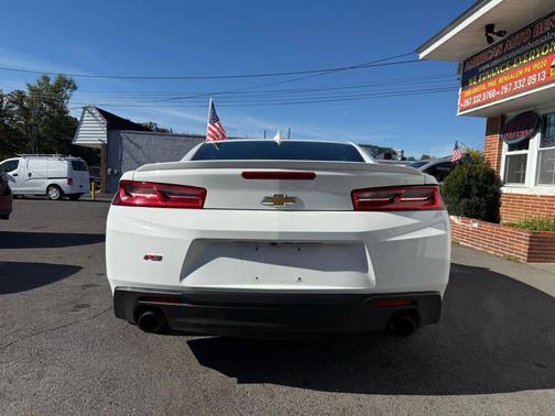 2018 Chevrolet Camaro 1LS