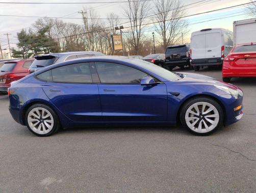 2023 Tesla Model 3 Standard Range