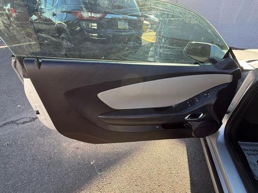 2015 Chevrolet Camaro 2LS