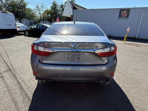 2016 Lexus ES 350 Base