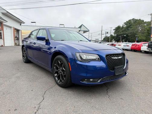 2020 Chrysler 300 S