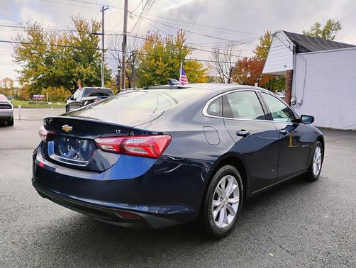 2020 Chevrolet Malibu FWD LT