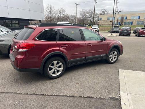 Venetian Red Pearl 2014 Subaru Outback 2.5i Premium