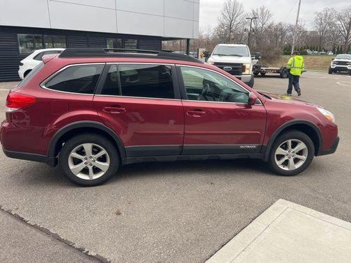 Venetian Red Pearl 2014 Subaru Outback 2.5i Premium