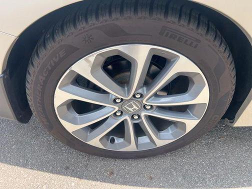 Champagne Frost Pearl 2013 Honda Accord Sport
