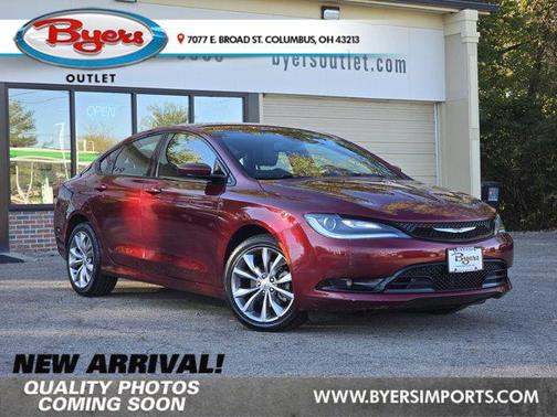 2016 Chrysler 200 S