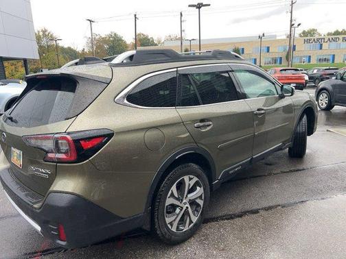 2021 Subaru Outback Touring