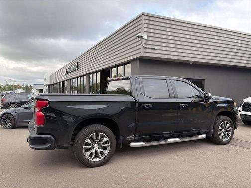 Black 2024 Chevrolet Silverado 1500 LT