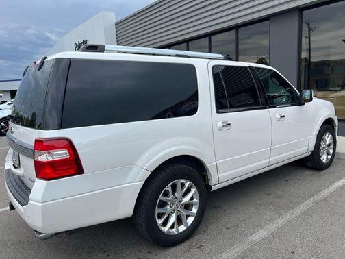 White Platinum Metallic Tri-Coat 2016 Ford Expedition EL Limited