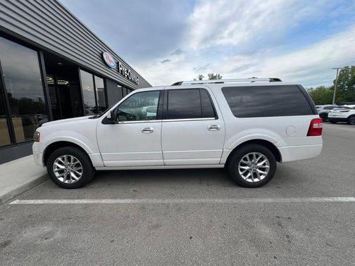 White Platinum Metallic Tri-Coat 2016 Ford Expedition EL Limited