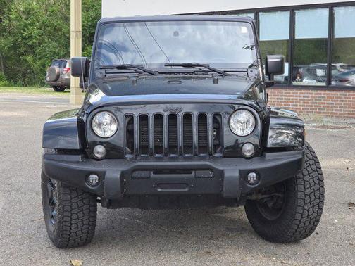 Black Clearcoat 2016 Jeep Wrangler Unlimited Backcountry