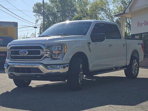Oxford White 2021 Ford F-150 XLT