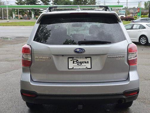 2016 Subaru Forester 2.5i Touring