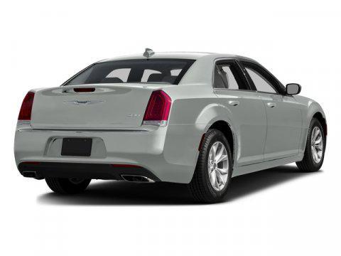 2016 Chrysler 300 S