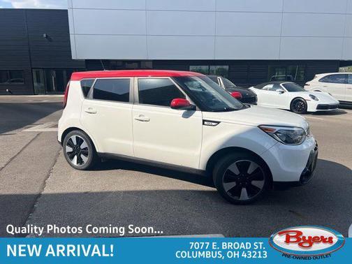 White w/Red Roof 2016 Kia Soul +