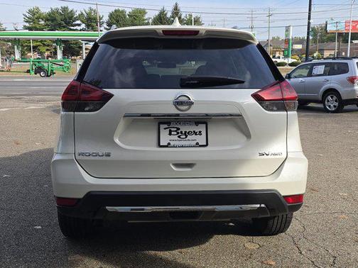 2018 Nissan Rogue SV