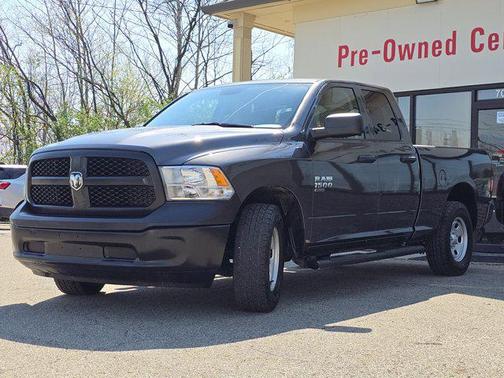 Granite Crystal Metallic Clearcoat 2024 RAM 1500 Tradesman