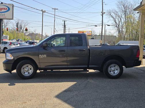 Granite Crystal Metallic Clearcoat 2024 RAM 1500 Tradesman