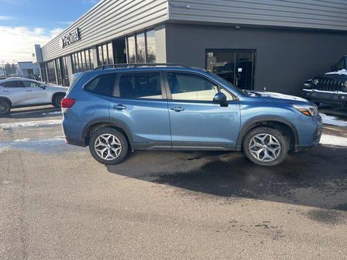 2021 Subaru Forester Premium