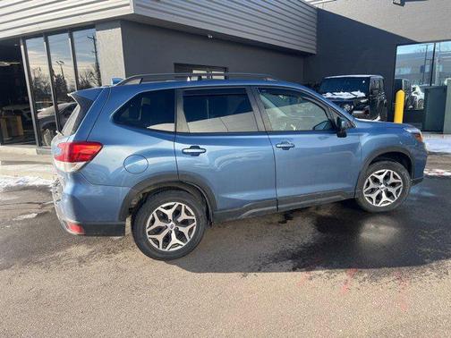 2021 Subaru Forester Premium