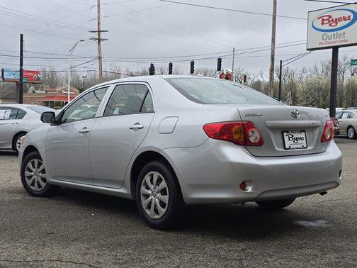 2009 Toyota Corolla LE