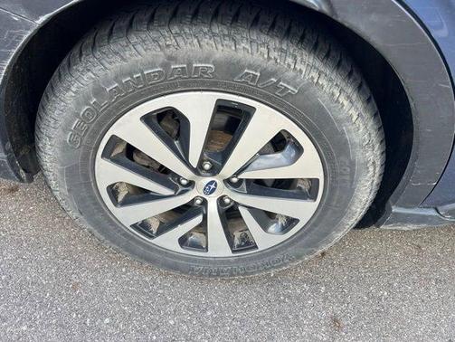 Abyss Blue Pearl 2020 Subaru Outback Premium