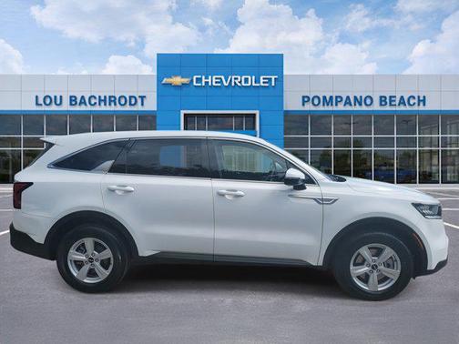 2023 Kia Sorento LX