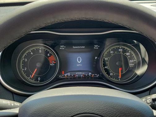 2023 Jeep Cherokee Altitude
