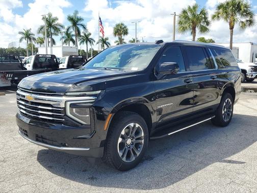 2026 Chevrolet Suburban LT