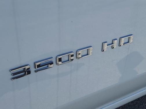 2024 Chevrolet Silverado 3500 WT