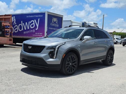 Argent Silver Metallic 2023 Cadillac XT4 Sport