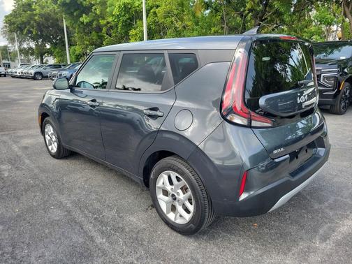 2023 Kia Soul LX
